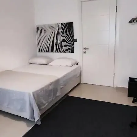 Bitez Bahce Icerisinde Huzur Rahat Konfor Case de vacanță