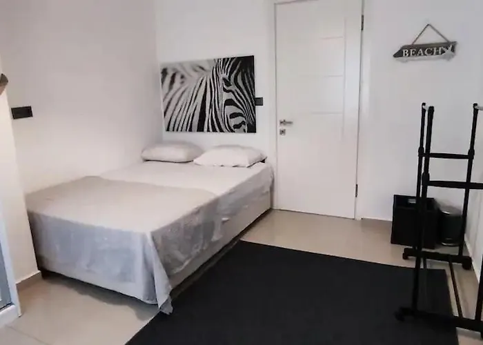 Bitez Bahçe ıçerisinde Huzur Rahat Konfor Casa de Férias