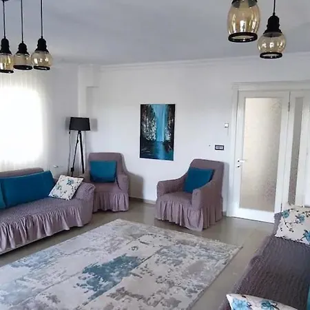 Vakantiehuis Bitez Bahce Icerisinde Huzur Rahat Konfor *